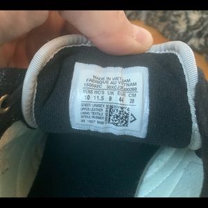 Converse Gold Glitter Sneaker - Unisex